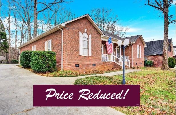 1554 Weatherwood Drive sold home in Weatherwood, Lincolnton, NC