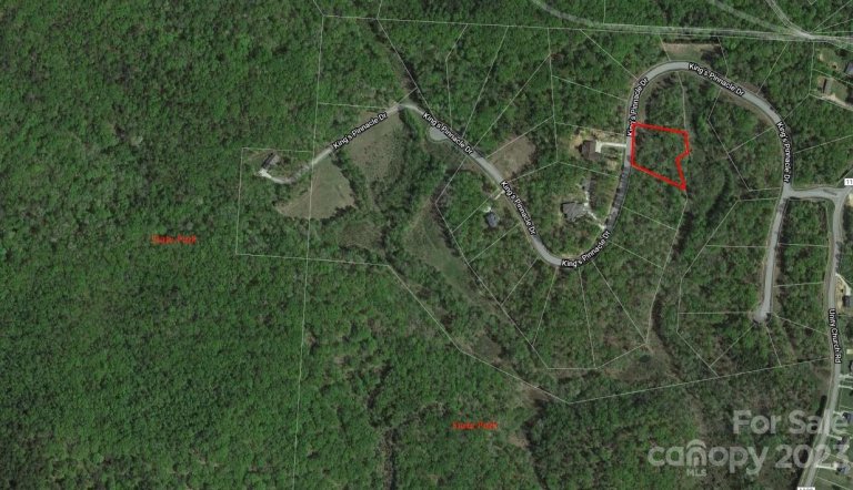 5131 Kings Pinnacle Drive sold home in Kings Pinnacle, Kings Mountain, NC