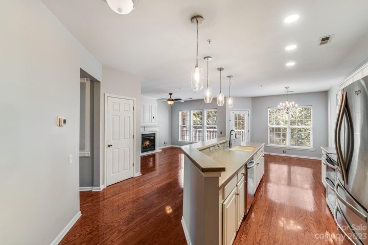 3238 Margellina Drive sold home in Southpark Corners, Charlotte, NC