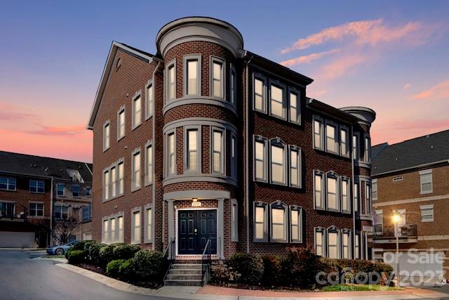 2221 Camalier Lane sold home in The Avenues at Ayrsley, Charlotte, NC