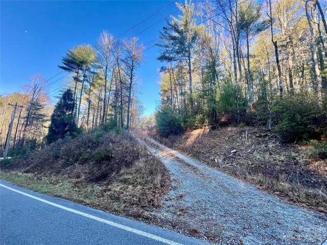 Tbd Frozen Creek Road sold home in Oak Laurel, Brevard, NC
