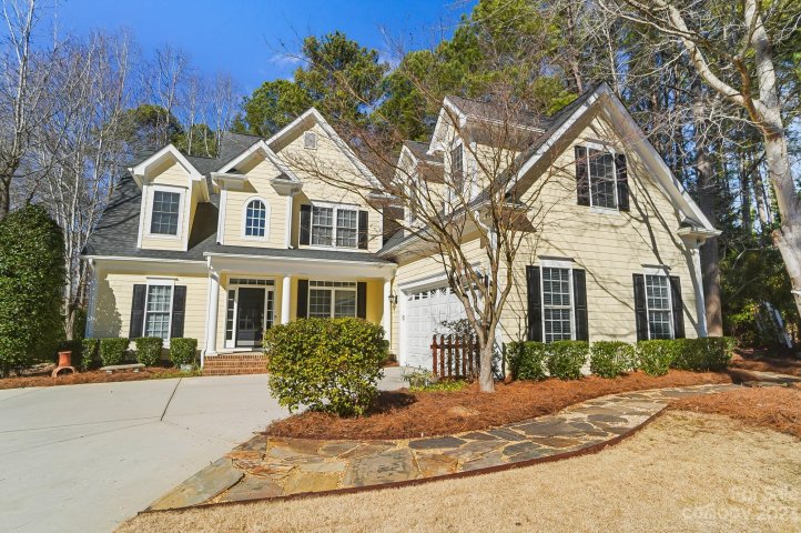1914 Notchwood Court sold home in The Landing, Lake Wylie, SC