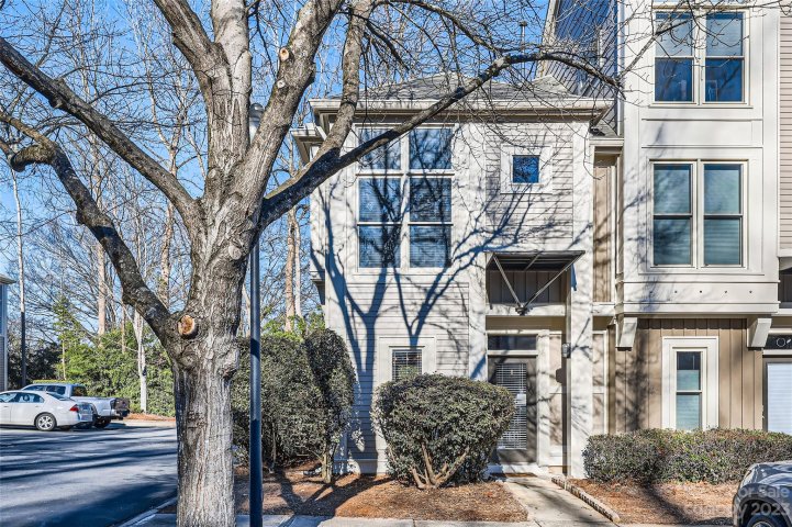 1033 Park West Drive sold home in Park West, Charlotte, NC