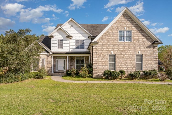 7836 Grimsby Circle sold home in Fenton Dell, Harrisburg, NC