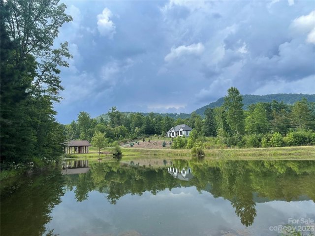 149 Wambli Pass sold home in Tatanka, Lake Lure, NC