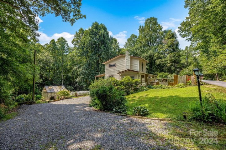 50 Deer Run Road sold home in Charmeldee Acres, Black Mountain, NC