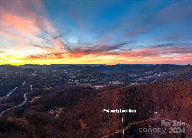 986 High View Drive 46 sold home in The Summit Of Asheville, Canton, NC