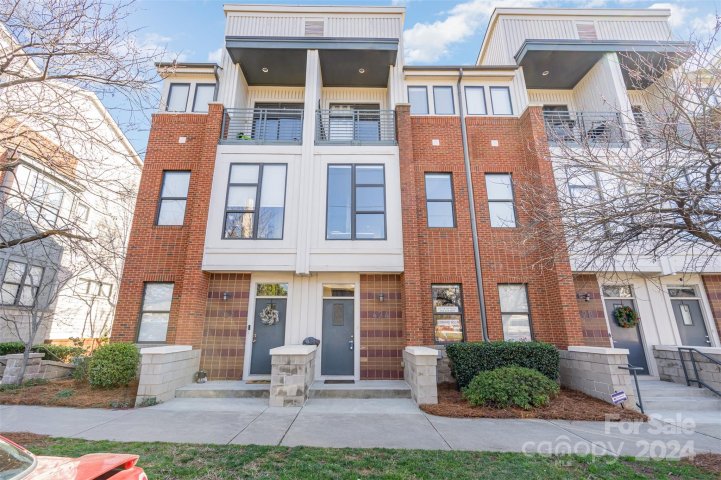 424 Mcdowell Street sold home in M Street, Charlotte, NC