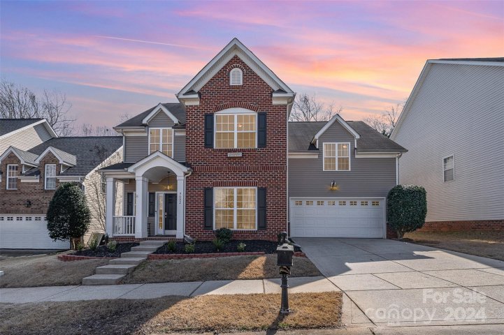9602 Gilead Grove Road sold home in McCoy Crossing, Huntersville, NC