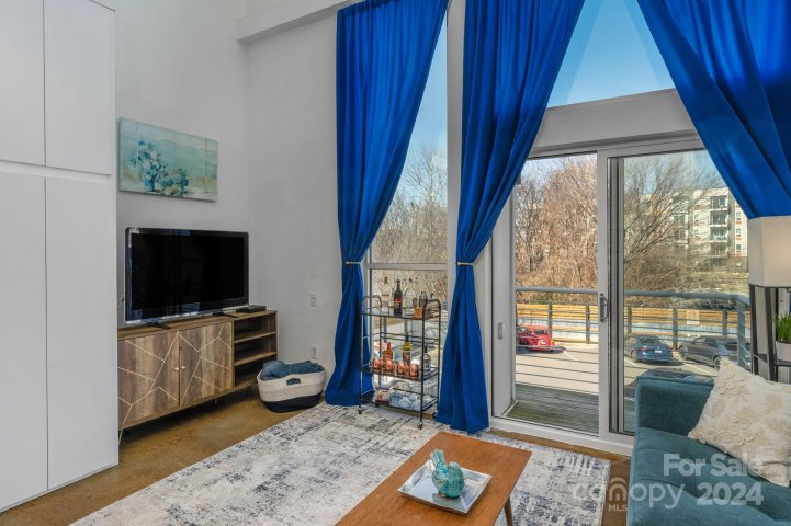 3123 N Davidson Street 210 sold home in Fat City Condominium, Charlotte, NC