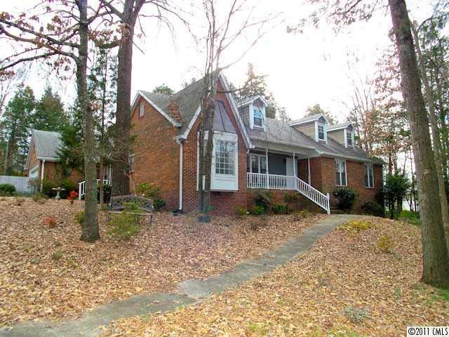 5317 Five Knolls Drive sold home in Five Knolls Estates, Charlotte, NC