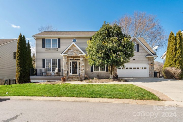 214 Rivercrest Boulevard sold home in Rivercrest, Arden, NC