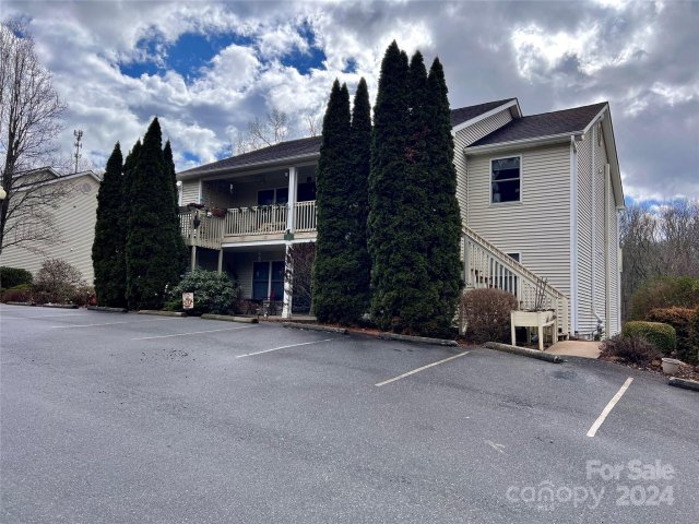 15 Krista Circle F sold home in Woodland Trails, Candler, NC