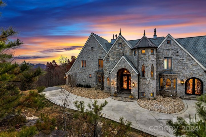 92 Bird Creek Estates Road sold home in Bird Creek Estates, Black Mountain, NC