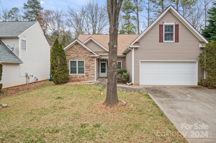 1219 Oakdale Commons Court sold home in Pointe At Oakdale, Charlotte, NC