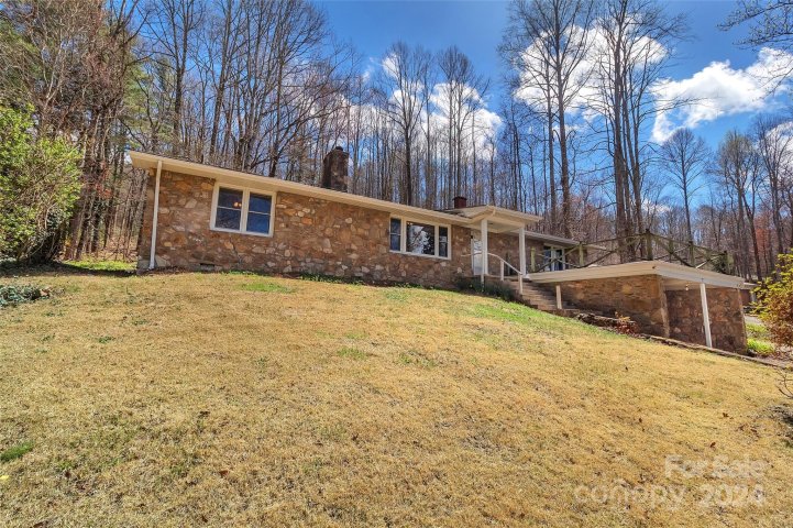 358 Timberlane Road sold home in Balsam Meadows, Waynesville, NC