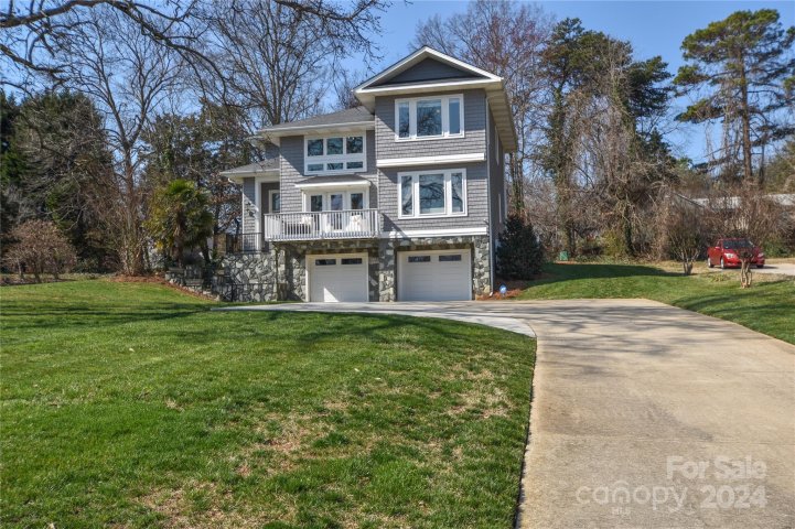4925 Moonlite Bay Drive sold home in Moonlite Bay, Sherrills Ford, NC