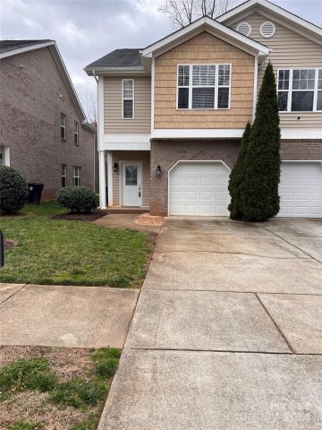 115 Sherman Oaks Lane sold home in Sherman Oaks, Mooresville, NC