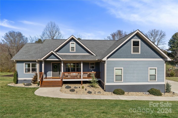 223 Reilly Drive sold home in Red Oak Plantation, Leicester, NC