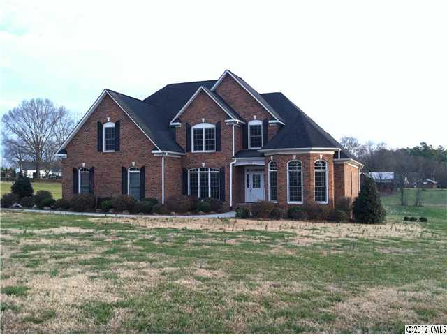 214 Glenwood Drive sold home in Glenwood, Oakboro, NC