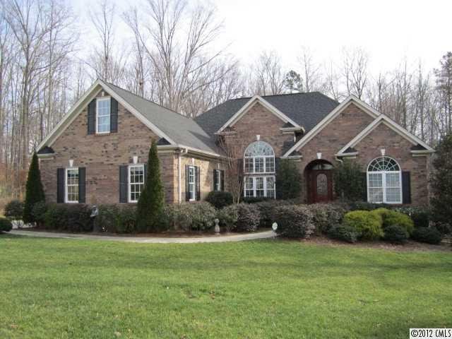 1043 Marguerite Drive sold home in Lauren Woods, Lowell, NC