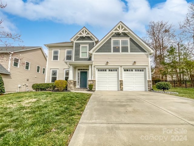 11525 Glowing Star Drive sold home in Peach Orchard Estates, Charlotte, NC