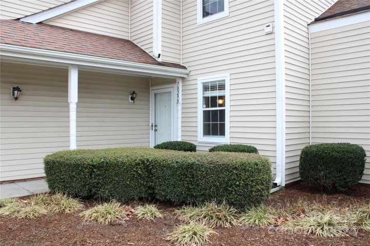 7829 Renaissance Court sold home in Renaissance Gardens, Charlotte, NC