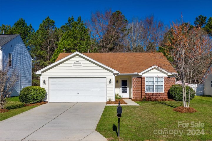 1300 Shenandoah Circle sold home in Holly Hill, Rock Hill, SC