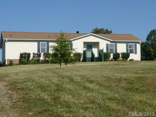 1045 Westchester Drive sold home in Western Acres, Kannapolis, NC