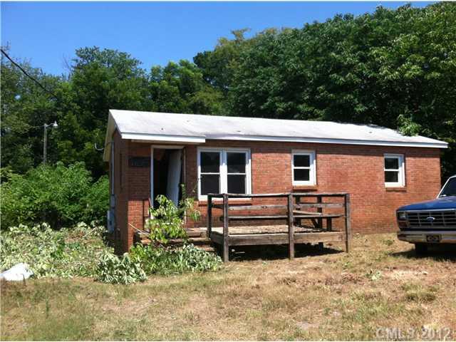 365 Oates Drive sold home in Lincoln Park, Shelby, NC