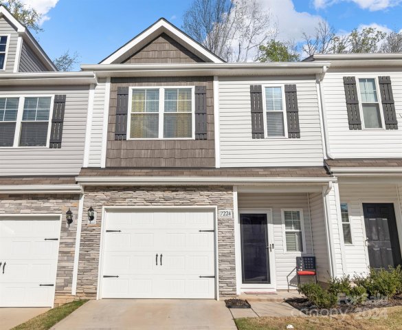 7224 Somerford Road sold home in Townes at Kingstree, Charlotte, NC
