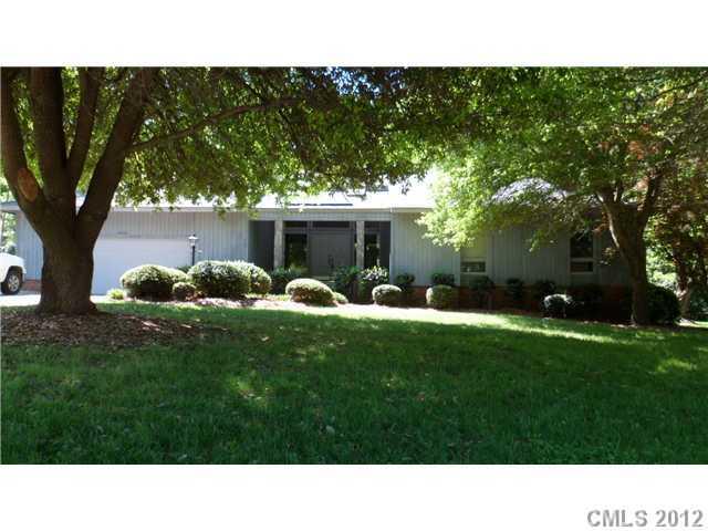 19330 Yachtman Drive sold home in Yachtman Shores, Cornelius, NC