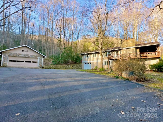 556 Timberline Drive sold home in Maggie Valley Leisure Estates, Maggie Valley, NC