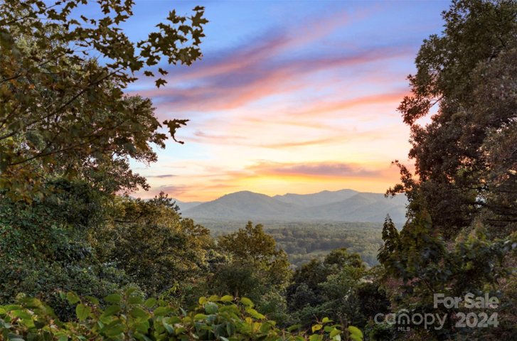 38 Samuel Ashe Drive 1 sold home in Beaucatcher Heights, Asheville, NC