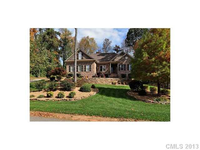 1025 Marguerite Drive sold home in Lauren Woods, Lowell, NC