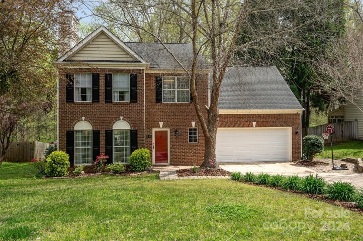 131 Creekside Drive sold home in Merryweather Farms, Fort Mill, SC