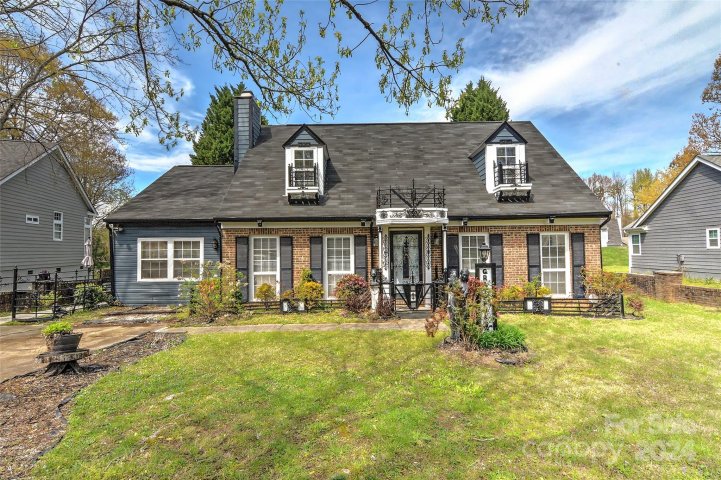 6109 Sunstone Drive sold home in Sunstone, Charlotte, NC