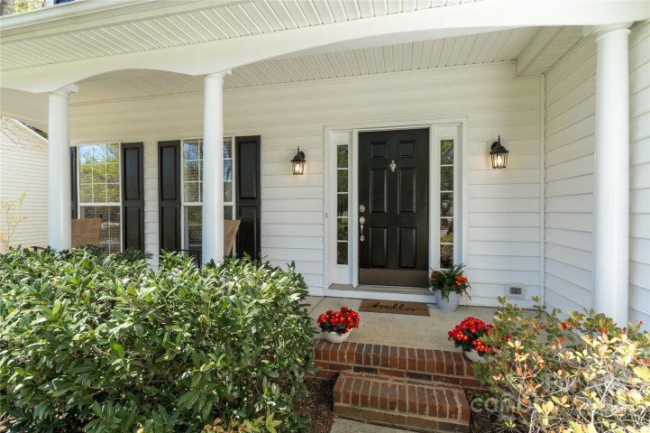 20215 Tailwind Lane sold home in Sawyers Landing, Cornelius, NC