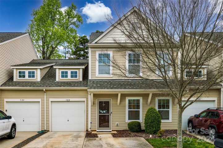 322 Battery Circle sold home in Harpers Green, Clover, SC