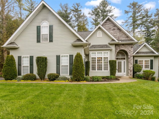 24 Kanuga Forest Drive sold home in Kanuga Forest, Hendersonville, NC