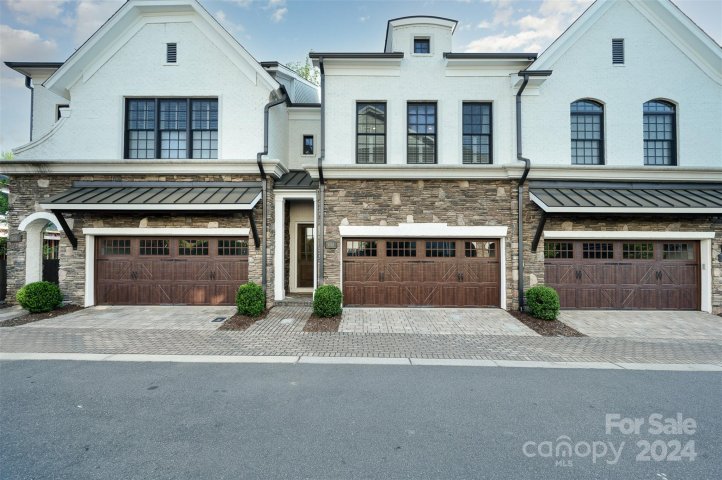6110 Campana Lane sold home in Avignon at Southpark, Charlotte, NC
