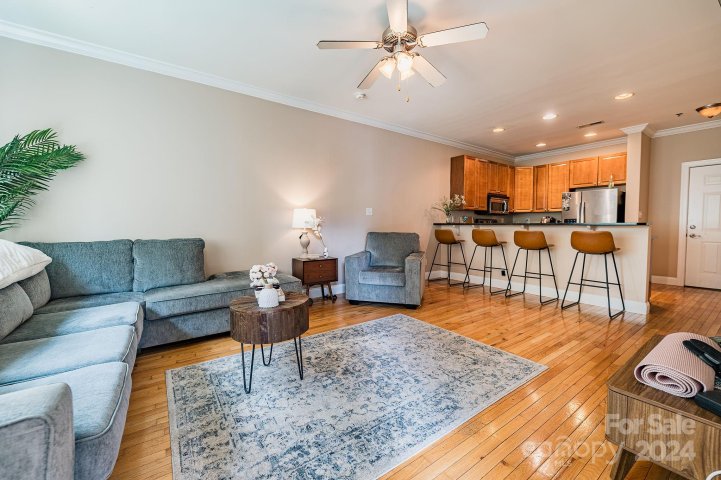 125 S Lexington Avenue 203 sold home in Lexington Station, Asheville, NC