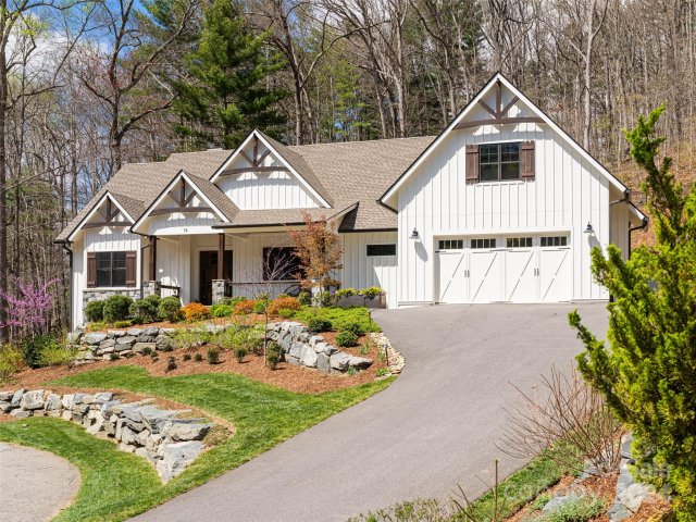 19 Twinflower Trail sold home in Town Mountain Preserve, Asheville, NC