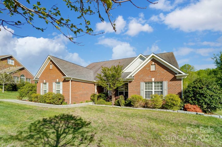 1036 Hearth Lane sold home in Hearthwood, Concord, NC