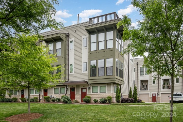 319 Uptown West Drive sold home in Uptown West Terraces, Charlotte, NC