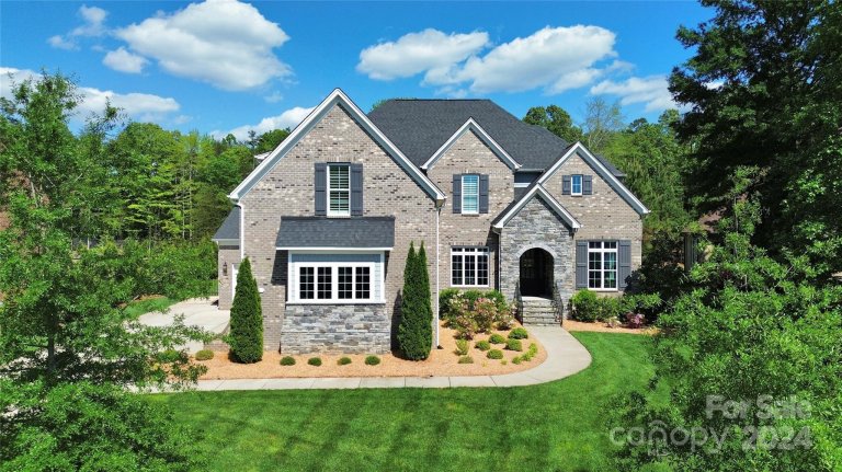 921 Giacomo Drive sold home in The Gates at Ansley, Waxhaw, NC