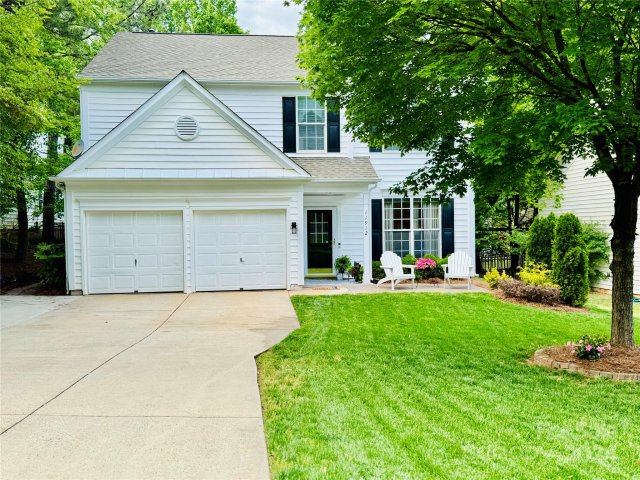 11912 Hawick Valley Lane sold home in Edinburgh, Charlotte, NC
