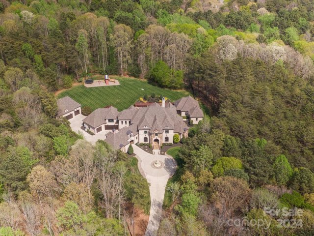 9044 Island Point Road pending home in The Sanctuary, Charlotte, NC