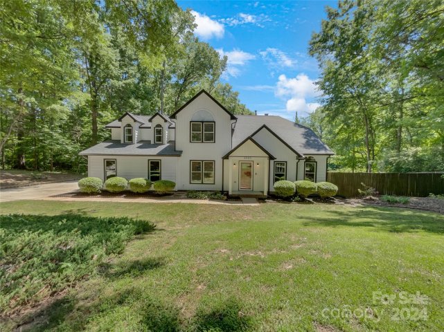 4023 Water Wheel Court sold home in Hunley Creek, Matthews, NC