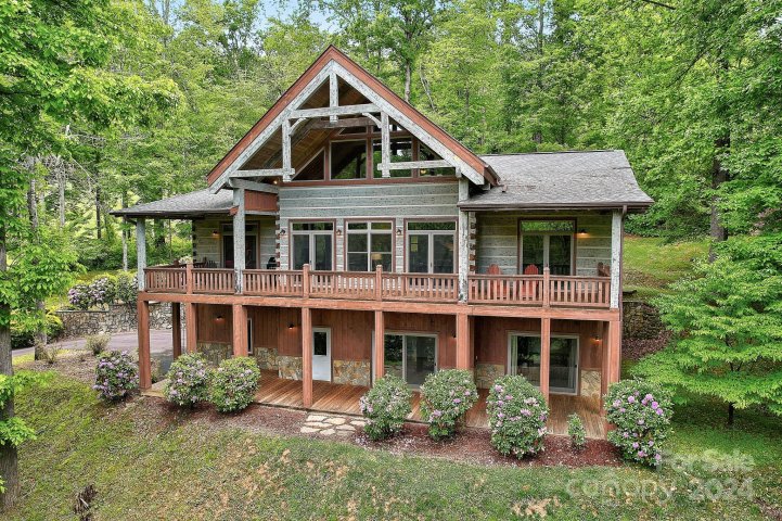 170 Cradling Cove sold home in Cobblers Knob, Waynesville, NC